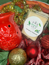 Load image into Gallery viewer, Mahogany Teakwood Wax Melt
